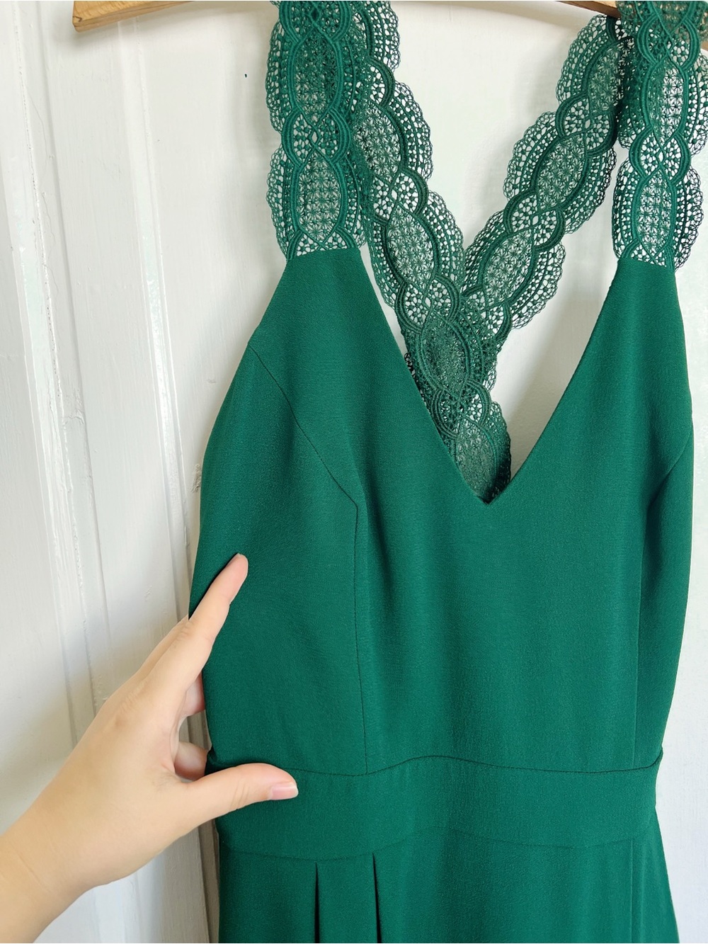 Sezane • Ombeline Dress emerald green mini criss cross lace strap open back - Picture 5 of 14